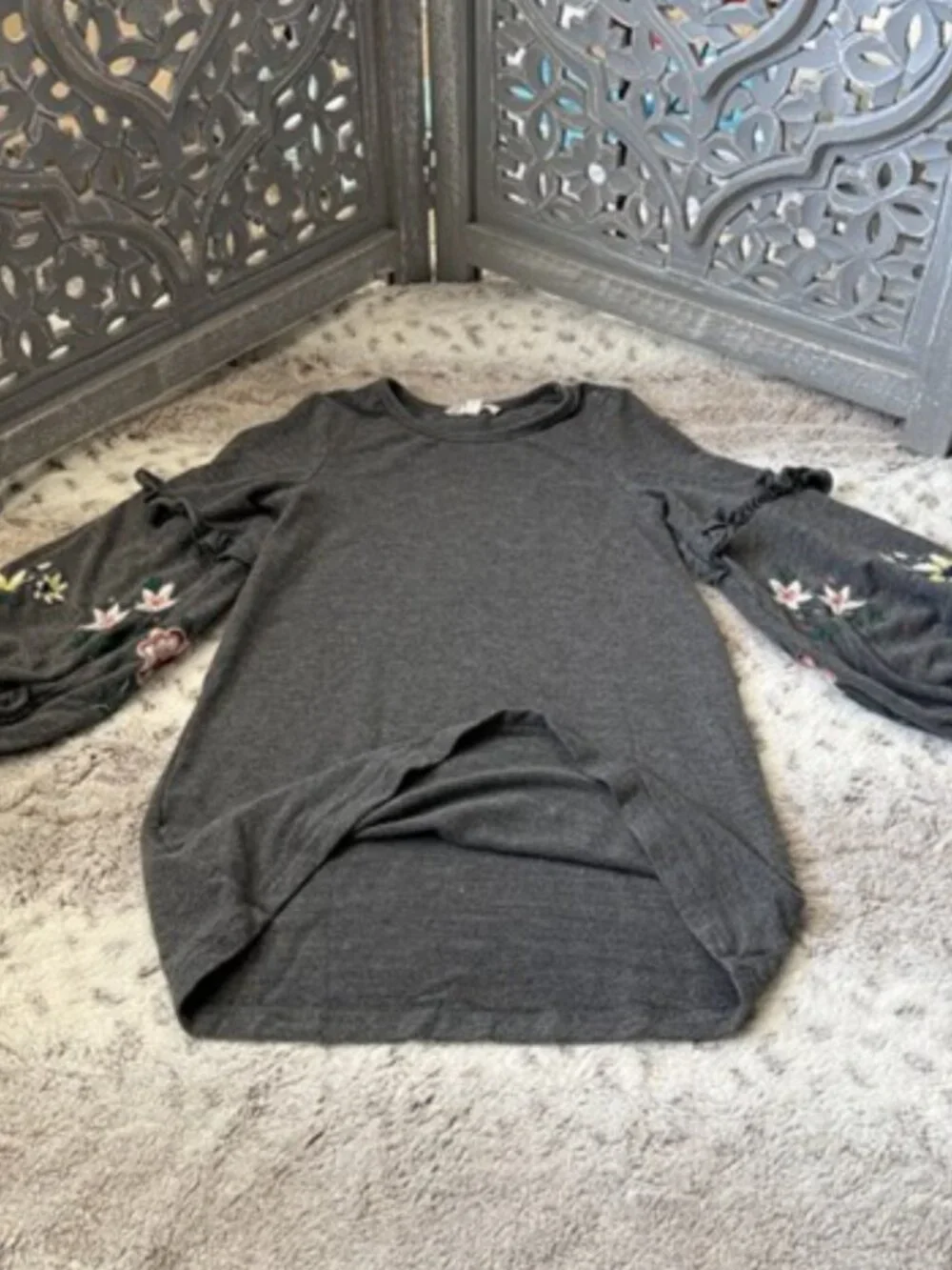 Truly Me gray long sleeve dress girls 5T floral embroidery fiesta girlhoodcore